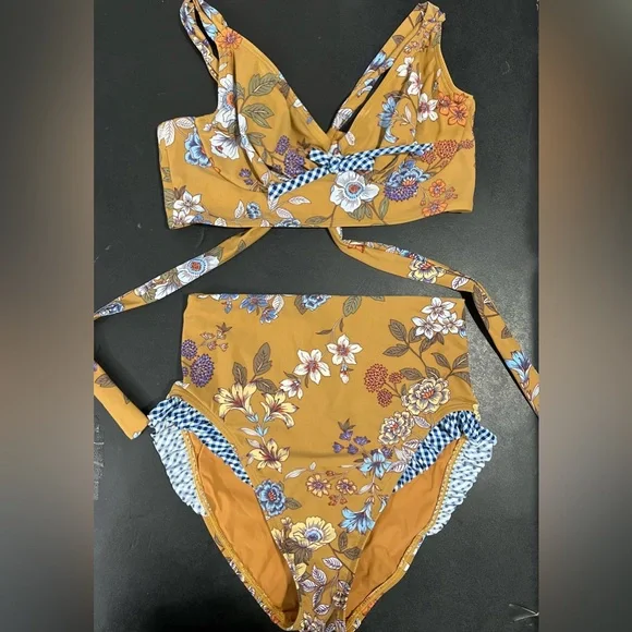 LN Skinny dippers swimsuit bathing Anastasia bikini top and daisy duke bottom S - Picture 2 of 10